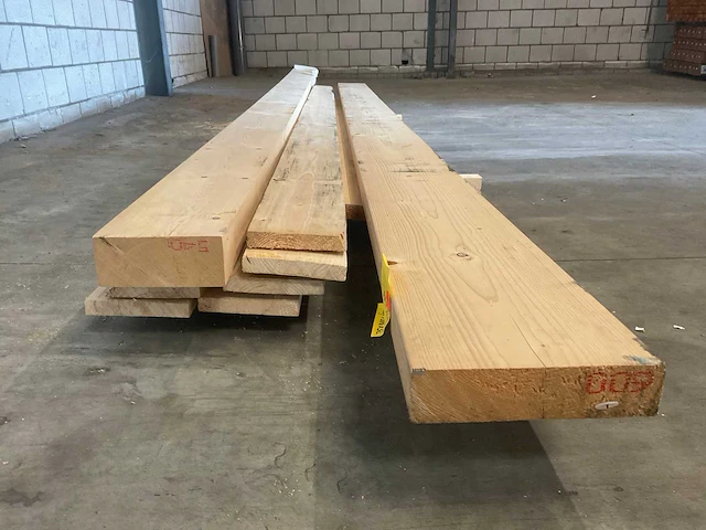 Partij vuren planken en balken 390-600 cm - afbeelding 5 van  9