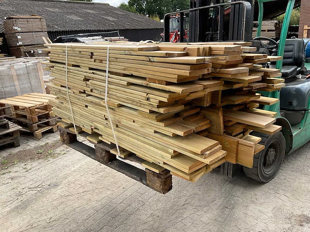 Partij vuren tuinplanken 13,5x1,8 cm - afbeelding 1 van  6