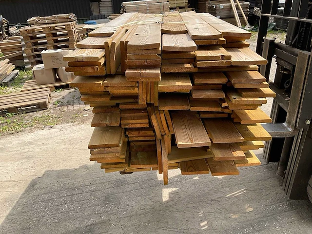 Partij vuren tuinplanken 13,5x1,8 cm - afbeelding 6 van  6
