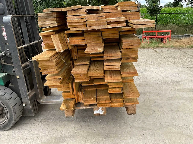 Partij vuren tuinplanken 13,5x1,8 cm - afbeelding 5 van  6