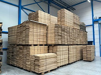 Partij vuren/grenenhout kaasplanken 166x42x2cm ( 600 stuks ) reclaimd wood - afbeelding 1 van  9