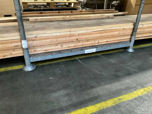 Partij vurenhouten planken - afbeelding 3 van  5