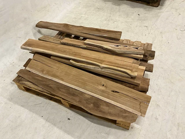Partij wandplanken - afbeelding 2 van  3