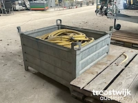 Partij waterslangen - afbeelding 2 van  4