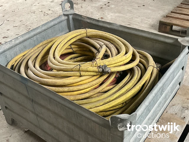 Partij waterslangen - afbeelding 3 van  4