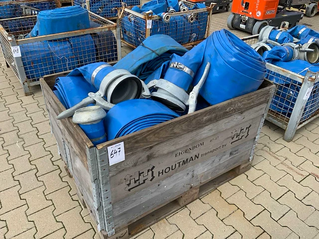 Partij waterslangen - afbeelding 1 van  3