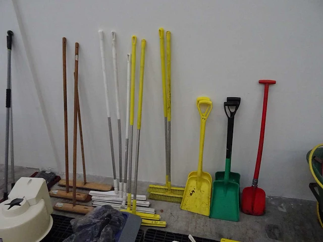 Partij werkmateriaal - afbeelding 6 van  7