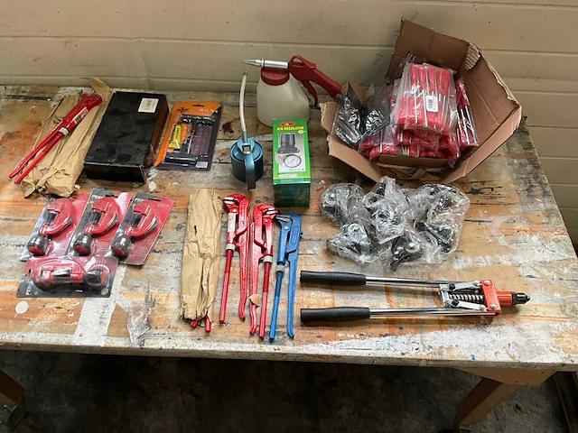 Partij werkplaats gereedschap - afbeelding 1 van  8