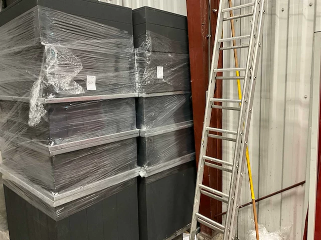 Partij winkel inrichting - afbeelding 8 van  8