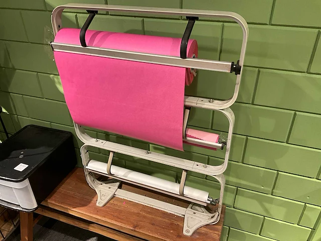 Partij winkelinventaris met decoratiemateriaal - afbeelding 3 van  15