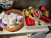 Partij winkelinventaris met decoratiemateriaal - afbeelding 14 van  15