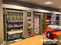 Partij winkelstellingen en presentatie tafels (c) - afbeelding 7 van  8