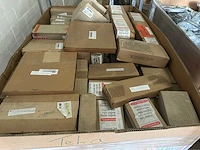 Partij witgoed onderdelen 18 pallets o.a bosch smeg en kupperbusch - afbeelding 8 van  8