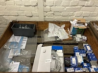 Partij w.o. dakanker, sanitair accessoires w.o. grohe, little jumbo - afbeelding 1 van  11