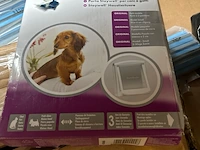 Partij w.o. huisdierluik, trampolinetrap, w.o. petsafe - afbeelding 2 van  7