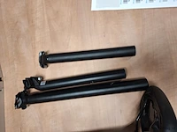 Partij zadelpennen, verend; incl. 2 comp 75 fietszadels - afbeelding 4 van  5