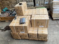 Partij zaklampen (1550x) - afbeelding 2 van  4