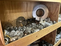 Partij zink en aluminium hwa onderdelen - afbeelding 1 van  13