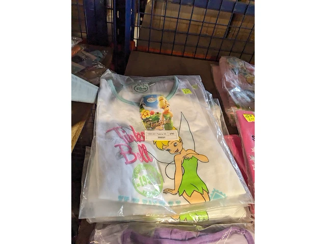 Partij zomer en winter kinderkleding en toebehoren, o.a. hello kitty, disney, amber - afbeelding 34 van  109