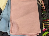 Partij zomer en winter kinderkleding en toebehoren, o.a. hello kitty, disney, amber - afbeelding 55 van  109