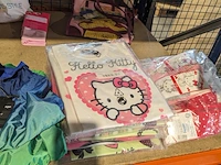 Partij zomer en winter kinderkleding en toebehoren, o.a. hello kitty, disney, amber - afbeelding 95 van  109