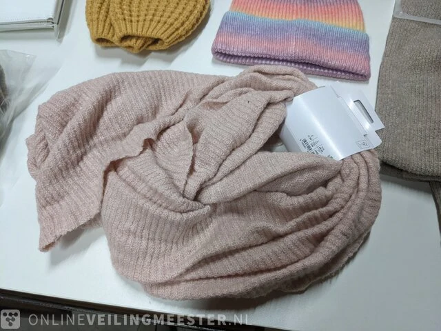 Partij zomer/winterkleding - afbeelding 15 van  15