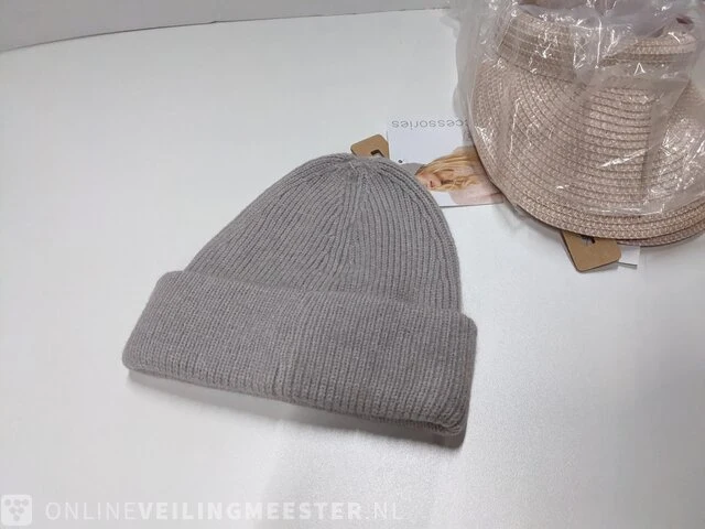 Partij zomer/winterkleding - afbeelding 8 van  12