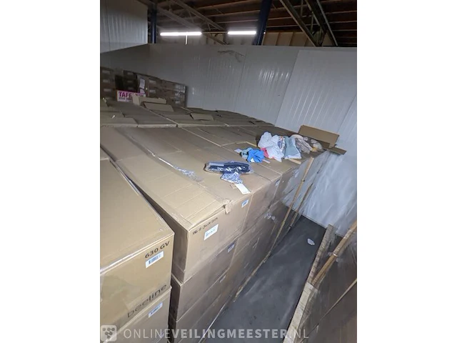 Partij zomer/winterkleding - afbeelding 13 van  20