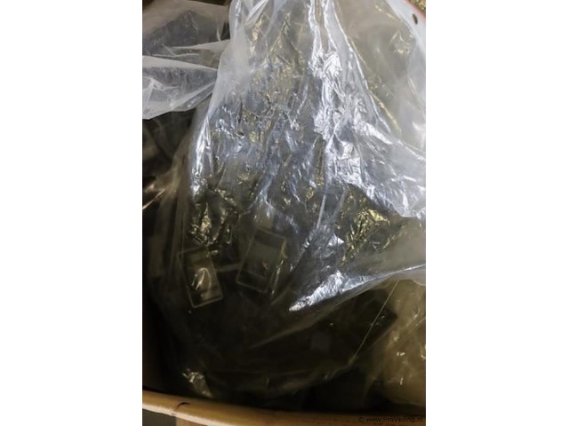 Partij zonnenpaneel-onderdelen - afbeelding 6 van  13