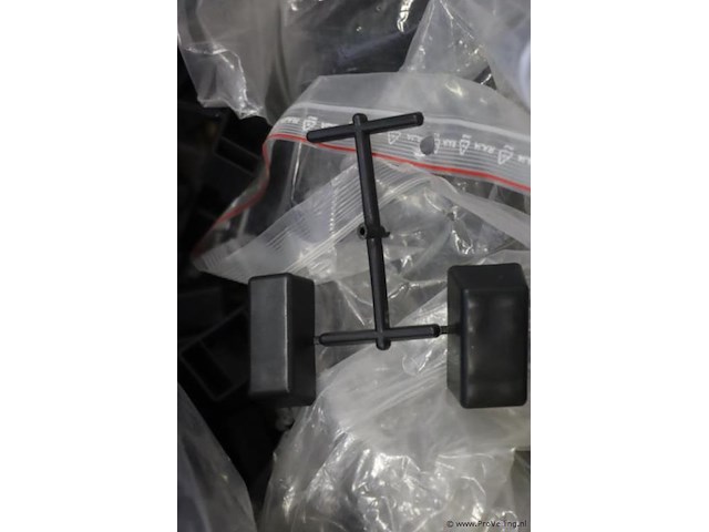 Partij zonnenpaneel-onderdelen - afbeelding 7 van  13