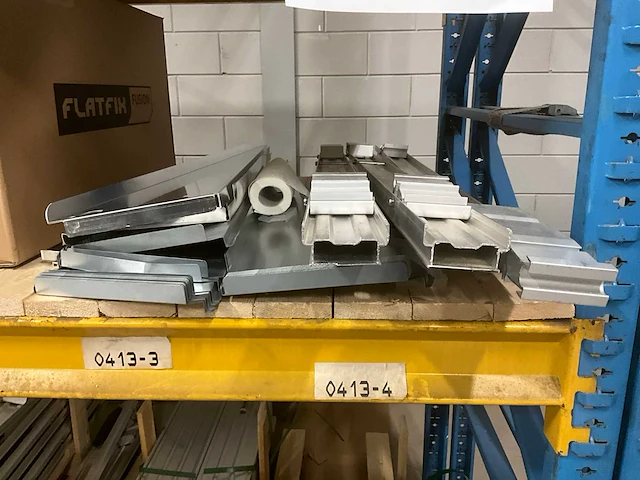 Partij zonnepaneel montagematerialen - afbeelding 5 van  17