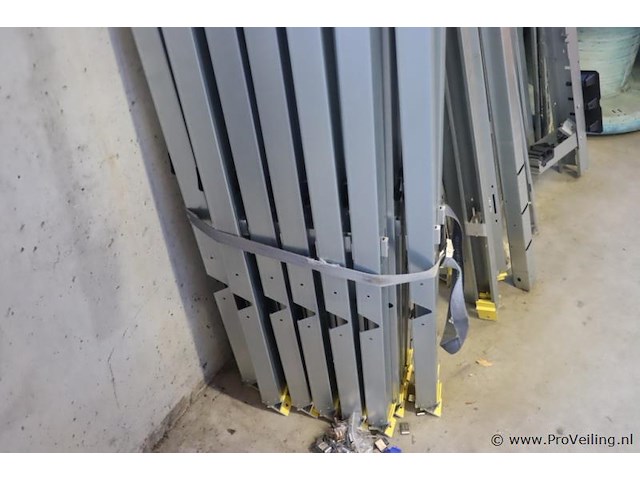 Partij zonnepaneel-onderdelen - afbeelding 3 van  5