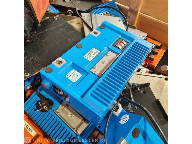 Partij zuurstof meetinstrumenten corpuls, o.a. bi-phasic defib 08/16 - afbeelding 3 van  12