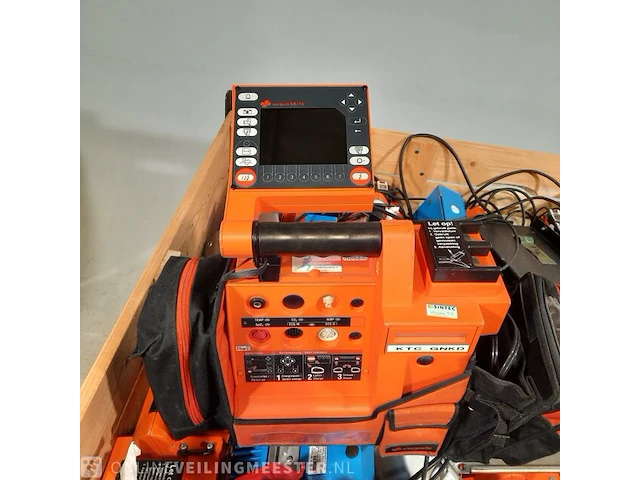 Partij zuurstof meetinstrumenten corpuls, o.a. bi-phasic defib 08/16 - afbeelding 7 van  12