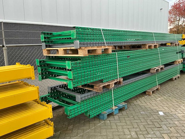 Partij zware palletstelling - afbeelding 3 van  4