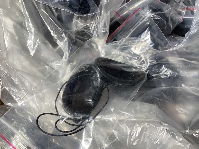 Partij zwem accessoires, onderdelen en toebehoren - afbeelding 11 van  53