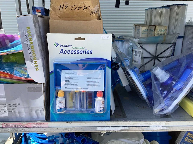Partij zwem accessoires, onderdelen en toebehoren - afbeelding 19 van  53