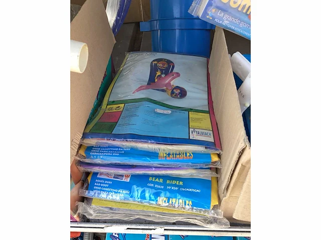 Partij zwem accessoires, onderdelen en toebehoren - afbeelding 27 van  53