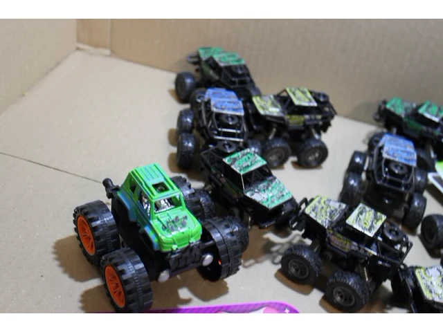 Partijtje mix autos 12 stuks - afbeelding 3 van  7