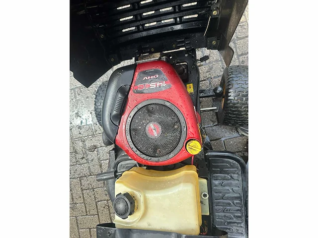 Partner - zitmaaier - afbeelding 2 van  5