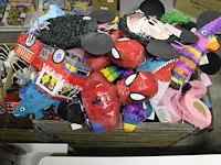 Partyproducten in twee palletboxen waaronder maskers, gift sets, ballonen, waxinenlichthouders, banners etc... - afbeelding 5 van  6