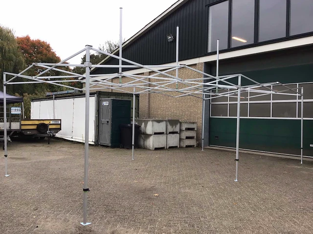 Partytent frame nieuw partyspace 8x4 - afbeelding 1 van  3