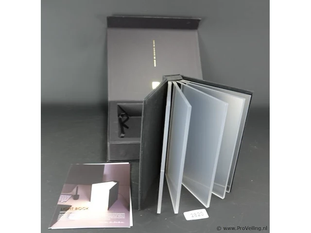 Pascale de backer pascaline design light book - afbeelding 3 van  5