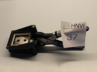 Vier zwarte, zes aluminiumkleurig mat en negen aluminiumkleurige fotolijsten 40 x 40 cm. - afbeelding 1 van  4