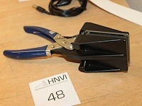 Pasfotokniptang. - afbeelding 2 van  2
