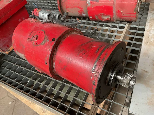 Paskins at 15240122 elelectromotor - afbeelding 1 van  3