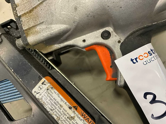 Paslode pneumatische tacker - afbeelding 3 van  6