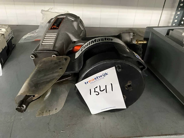 Paslode pneumatische tacker - afbeelding 1 van  4