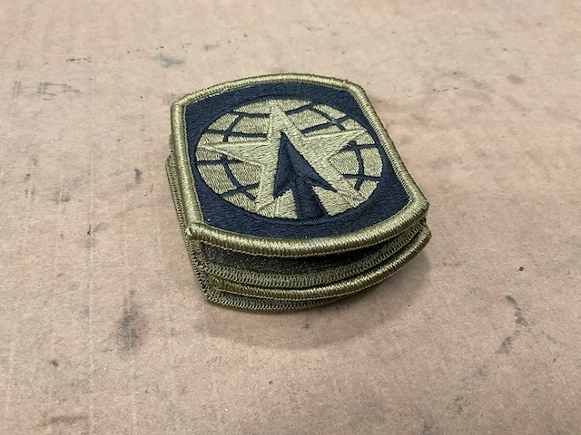 Patch with fastener (4x) - afbeelding 4 van  4