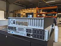 Patchkast met inhoud - afbeelding 3 van  11